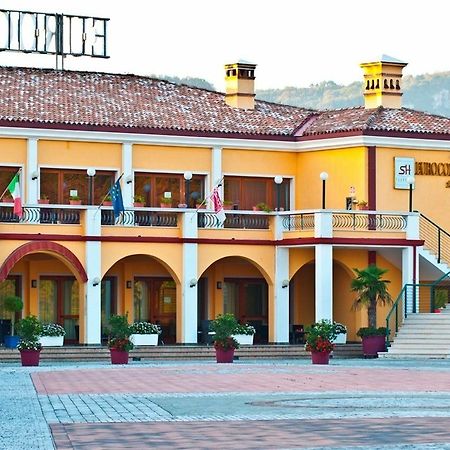 Eurocongressi Hotel Кавайон-Веронезе Экстерьер фото