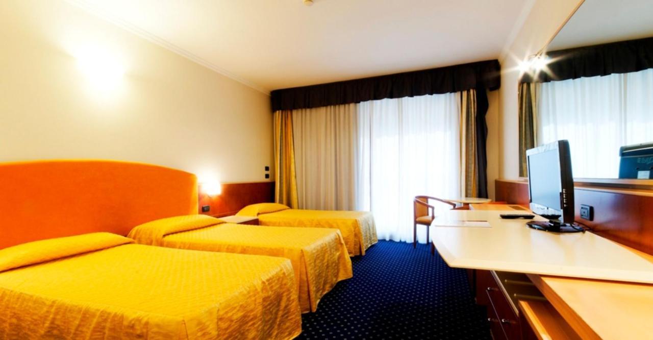 Eurocongressi Hotel Кавайон-Веронезе Экстерьер фото